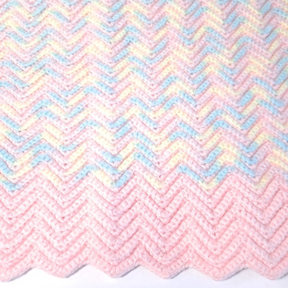 Vintage‎ Handmade Crochet Chevron Blanket Baby Nursery Pink/Blue/Yellow 36x38 - Picture 6 of 8